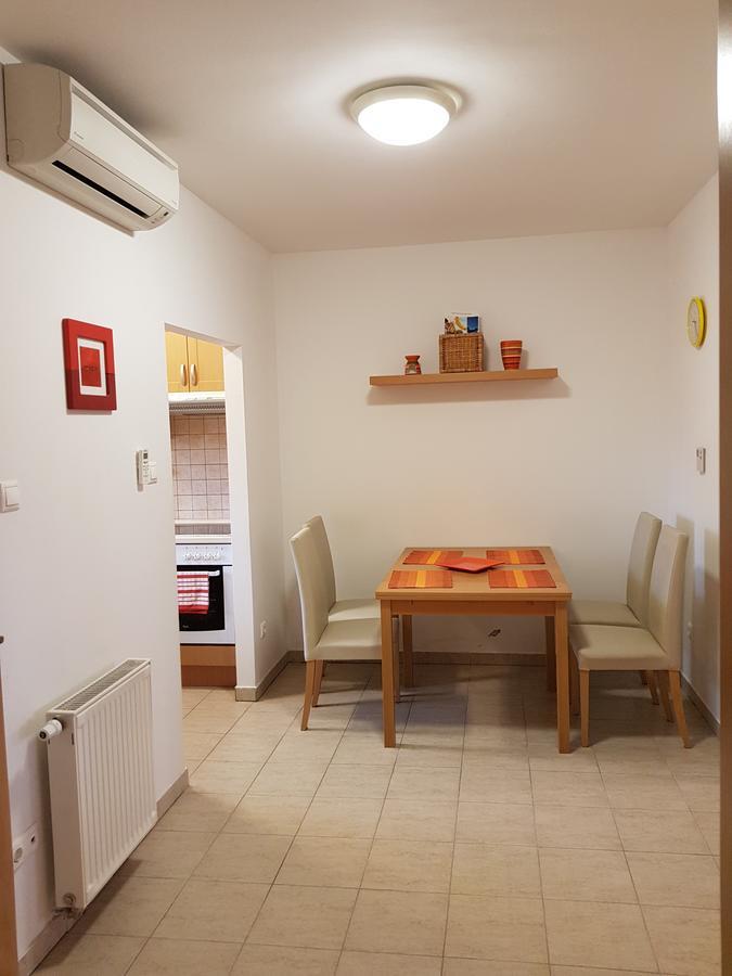 Meszaros Apartman Bük المظهر الخارجي الصورة